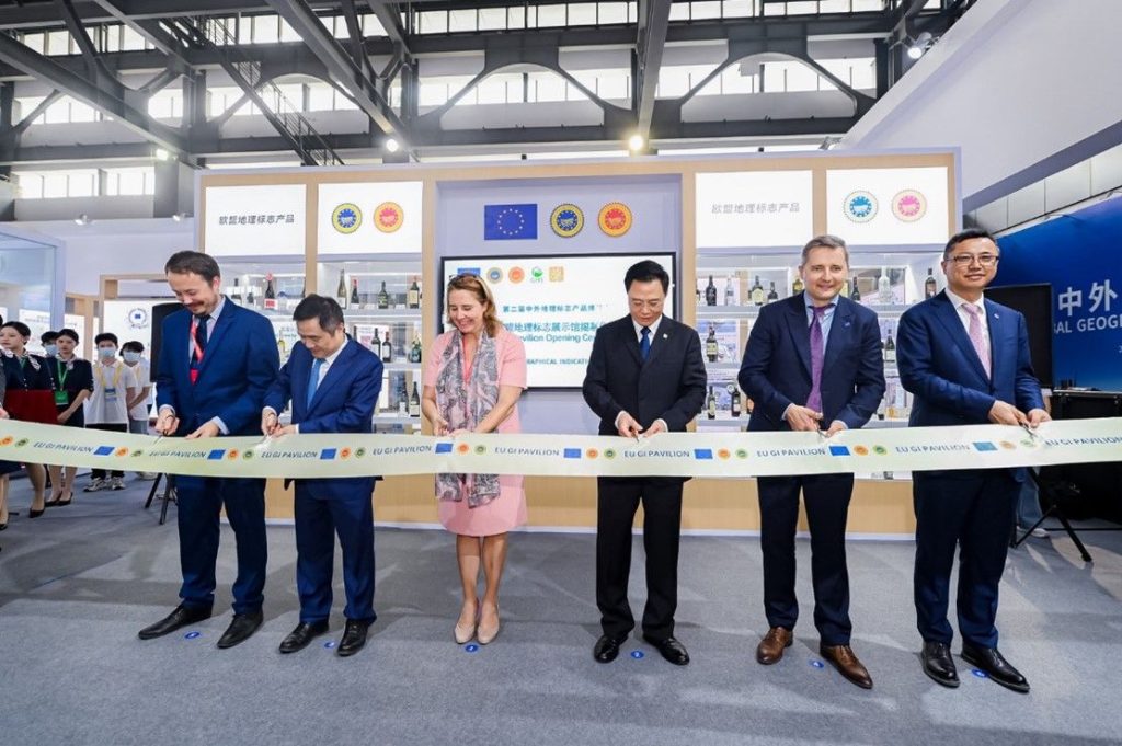 Inauguration of the EU-China GI booth